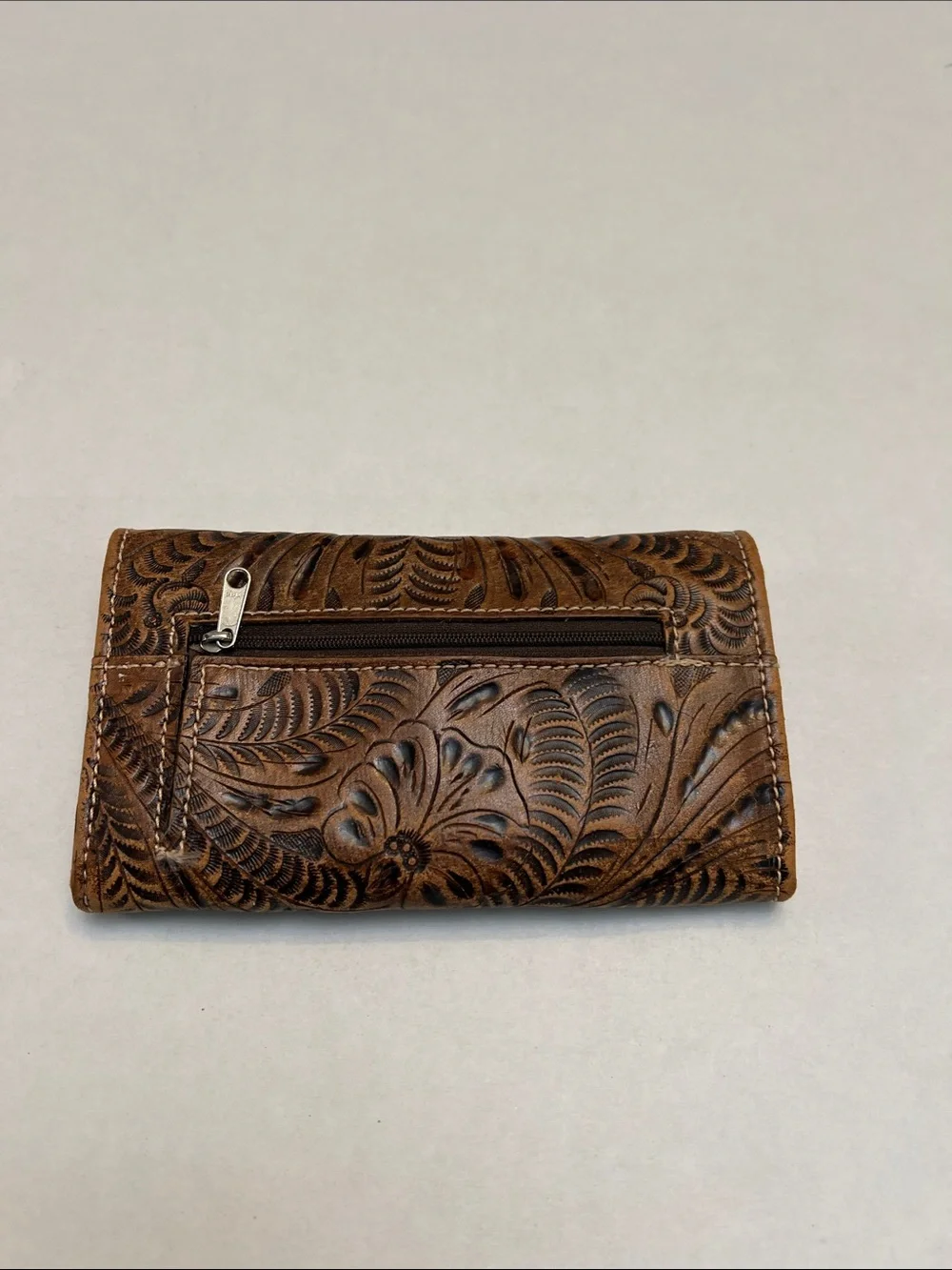AMERICAN WEST TWO TONE TOOLED LEATHER STUDDED TRIFOLD WALLET BLUE BROWN